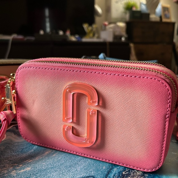 NWOT PICK ONE Marc Jacob’s Camera Bag - Picture 9 of 11